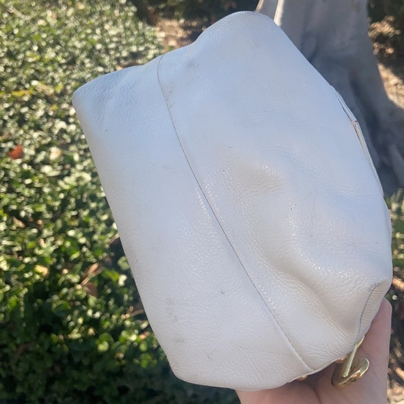 Vintage Juicy Couture Y2K White Leather Mini bag Cube barrel bag BARBIE - Picture 13 of 17